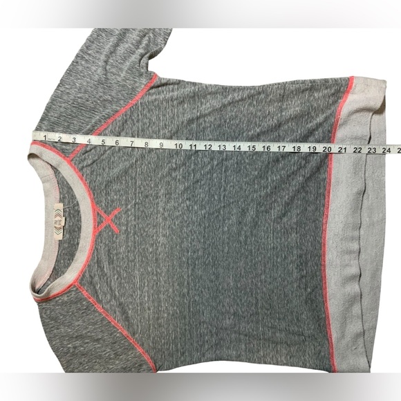 Pink Rose Long Sleeve Crew Neck - Picture 4 of 6